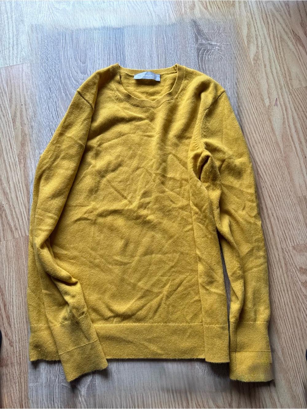Everlane Women's Crewneck Sweater in Mustard Yellow Cashmere Size M